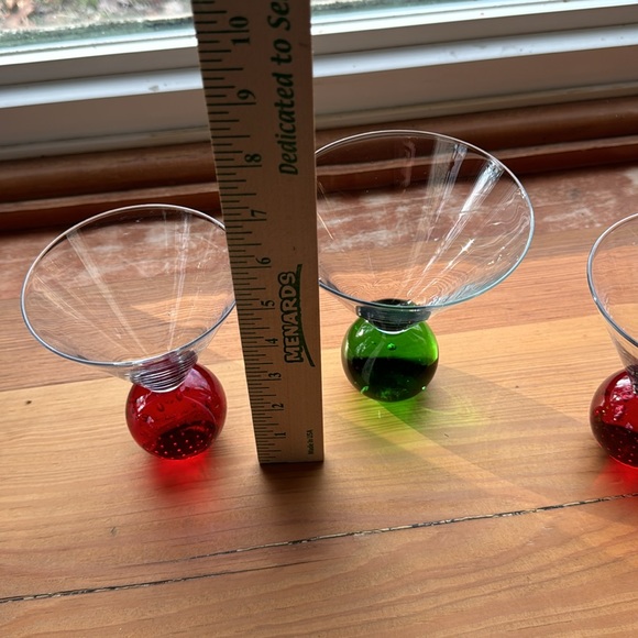 Vintage Hollywood regency Martini glasses red and green set of 4 - Picture 8 of 8